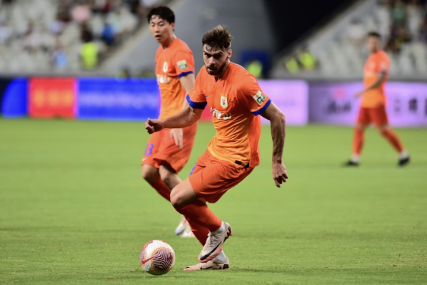  足协杯决赛前瞻：山东泰山阵容回暖冲冠