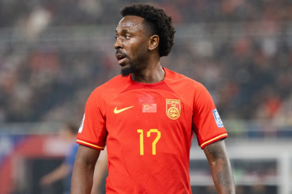  《东方体育日报》评国足2-1胜印尼