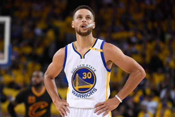  篮球比赛中六种防守战术是什么？